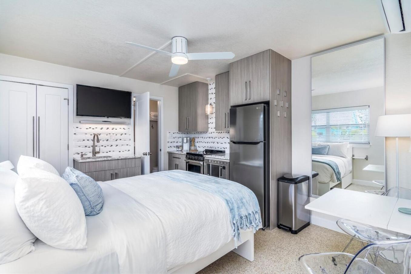Boutique Vacation Rental Complex At Beach 코코아비치 외부 사진