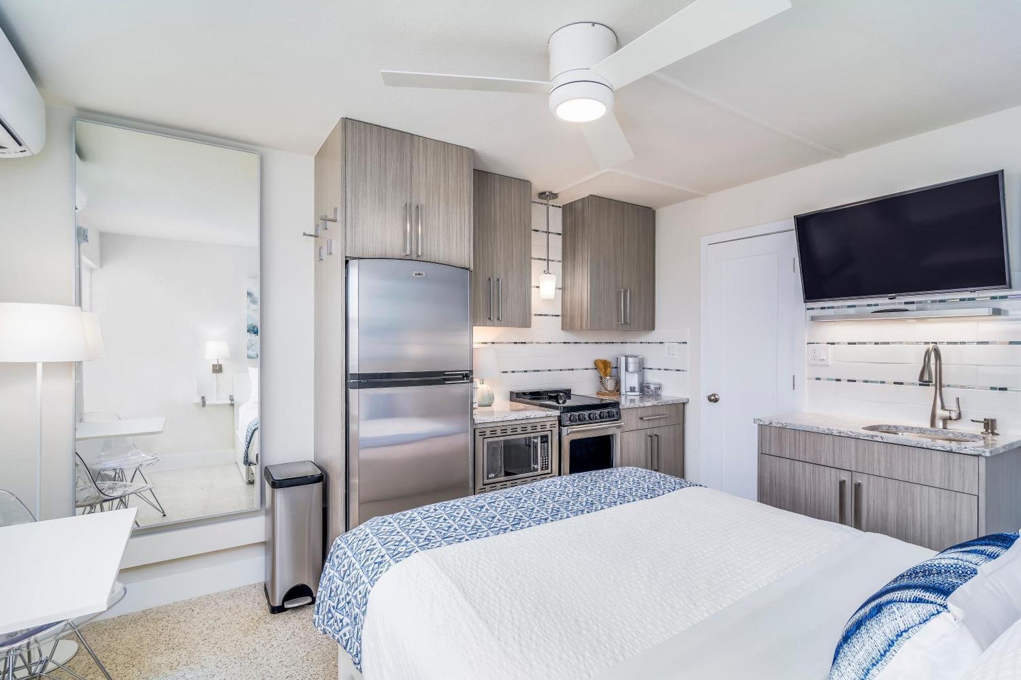 Boutique Vacation Rental Complex At Beach 코코아비치 외부 사진