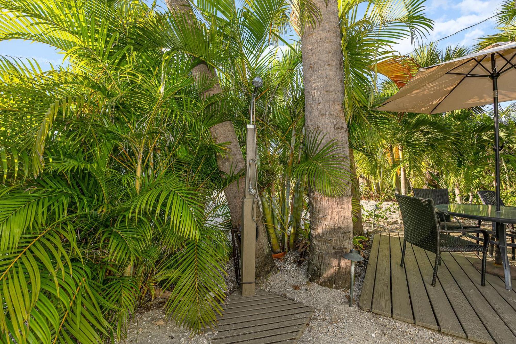 Boutique Vacation Rental Complex At Beach 코코아비치 외부 사진