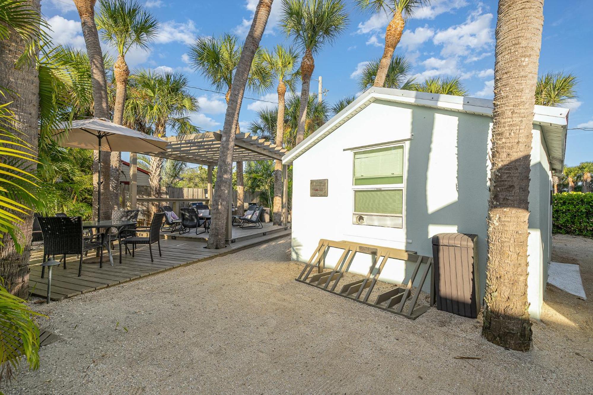 Boutique Vacation Rental Complex At Beach 코코아비치 외부 사진